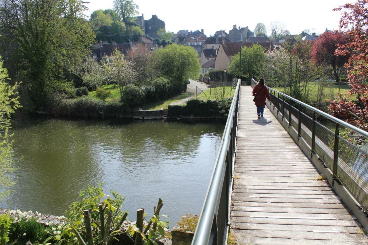 Le Refuge Des Alpes Mancelles Apartamento Fresnay-sur-Sarthe Exterior foto