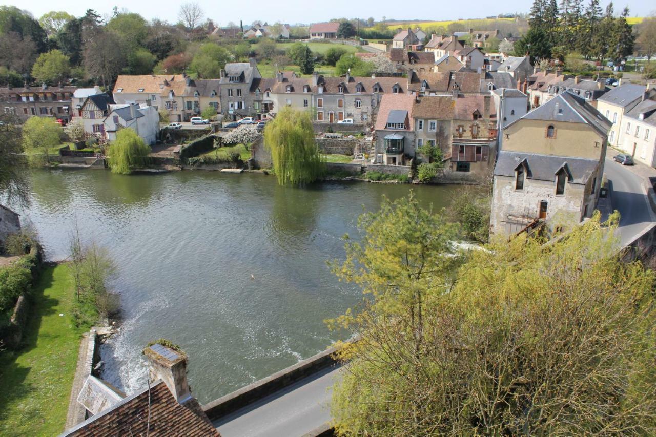 Le Refuge Des Alpes Mancelles Apartamento Fresnay-sur-Sarthe Exterior foto